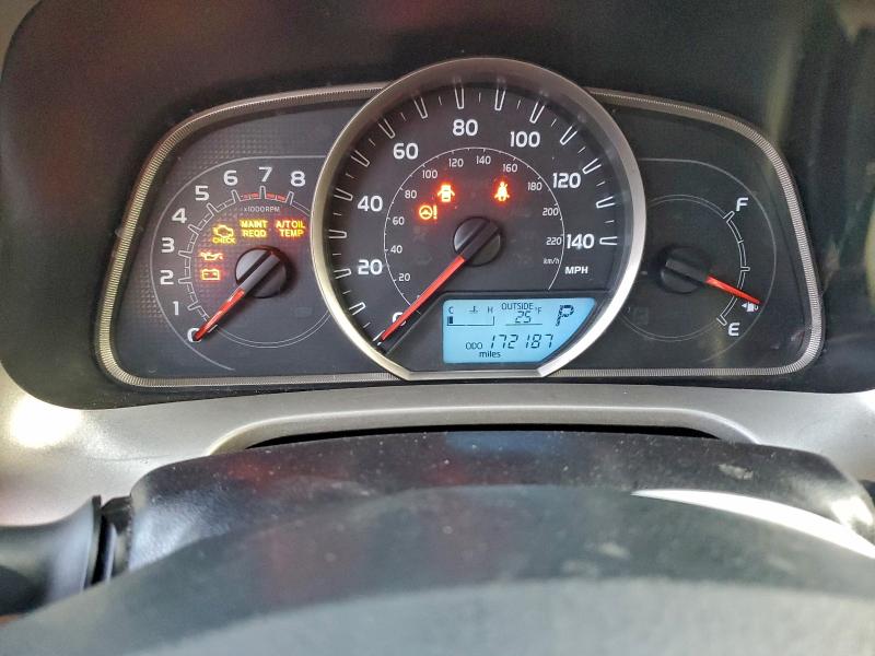 Фото 9 - TOYOTA RAV4