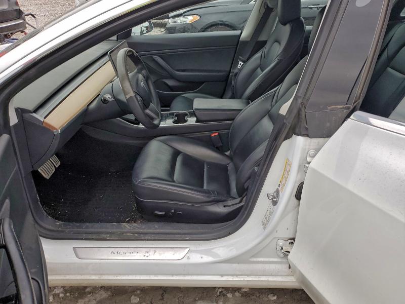 Фото 7 - TESLA MODEL 3