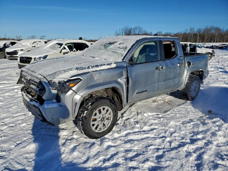 Фото 1 - TOYOTA TACOMA