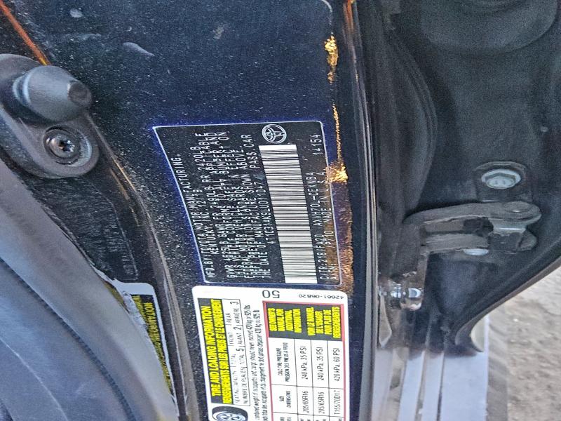 Фото 13 - TOYOTA CAMRY