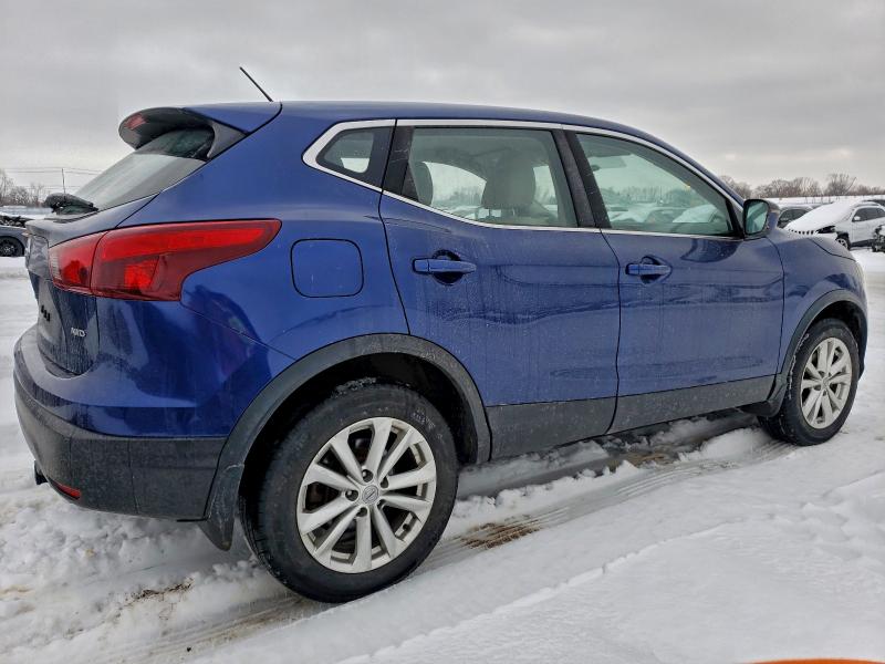 Фото 3 - NISSAN ROGUE