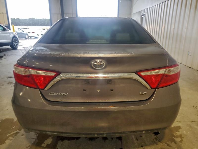 Фото 6 - TOYOTA CAMRY