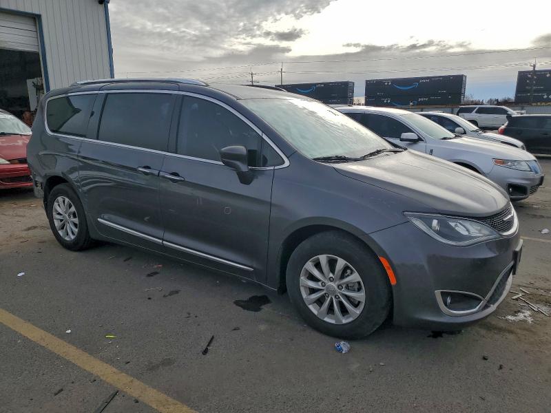 Фото 4 - CHRYSLER PACIFICA