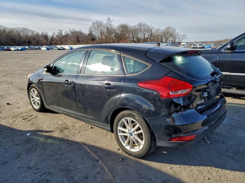 Фото 2 - FORD FOCUS