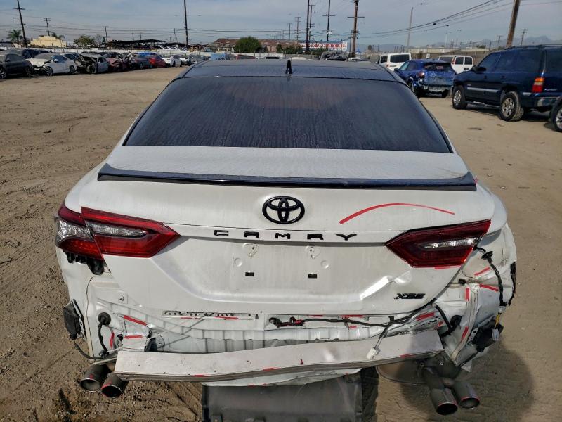 Фото 6 - TOYOTA CAMRY