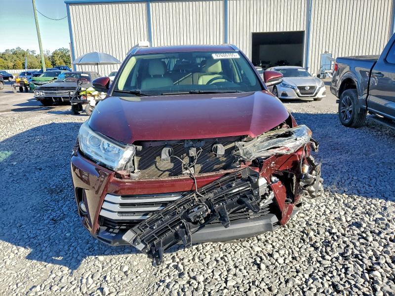 Фото 5 - TOYOTA HIGHLANDER