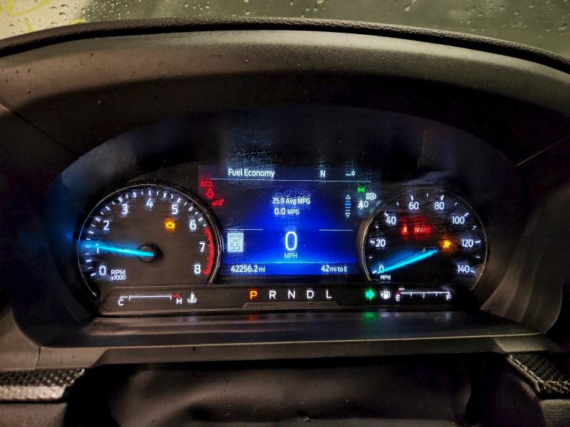 Фото 9 - FORD EXPLORER