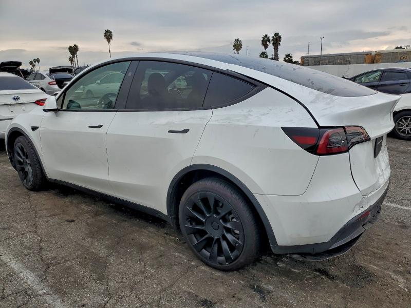 Фото 2 - TESLA MODEL Y