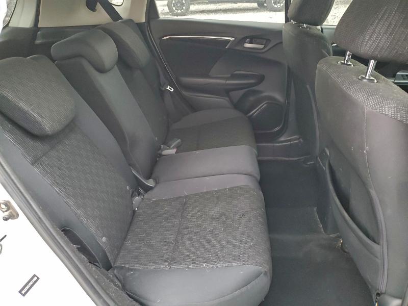 Фото 10 - HONDA FIT