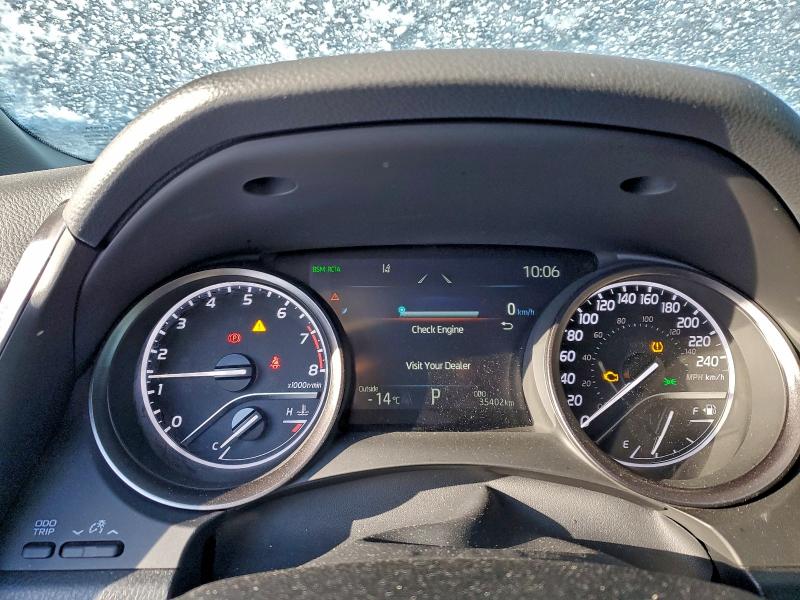 Фото 9 - TOYOTA CAMRY