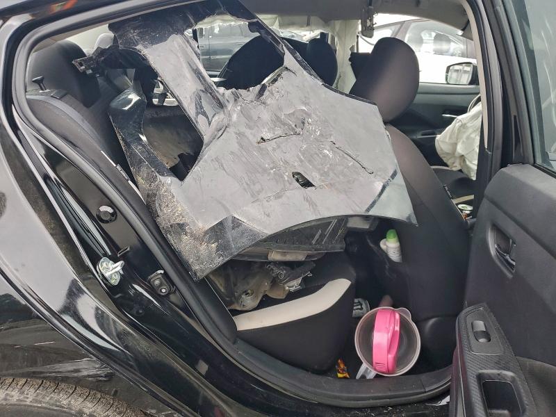 Фото 10 - NISSAN VERSA