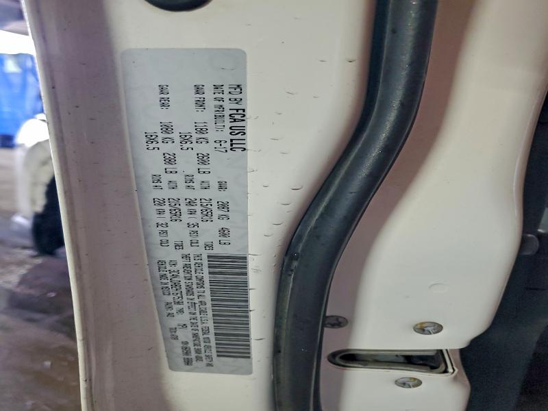 Фото 12 - JEEP COMPASS