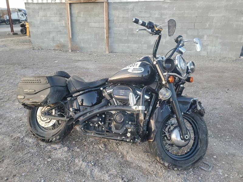 HARLEY-DAVIDSON FLHCS 2021