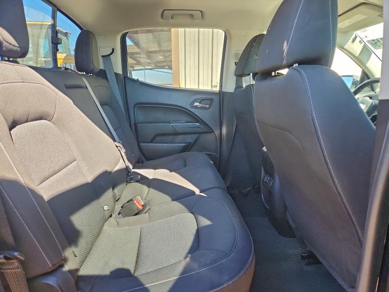 Фото 10 - CHEVROLET COLORADO