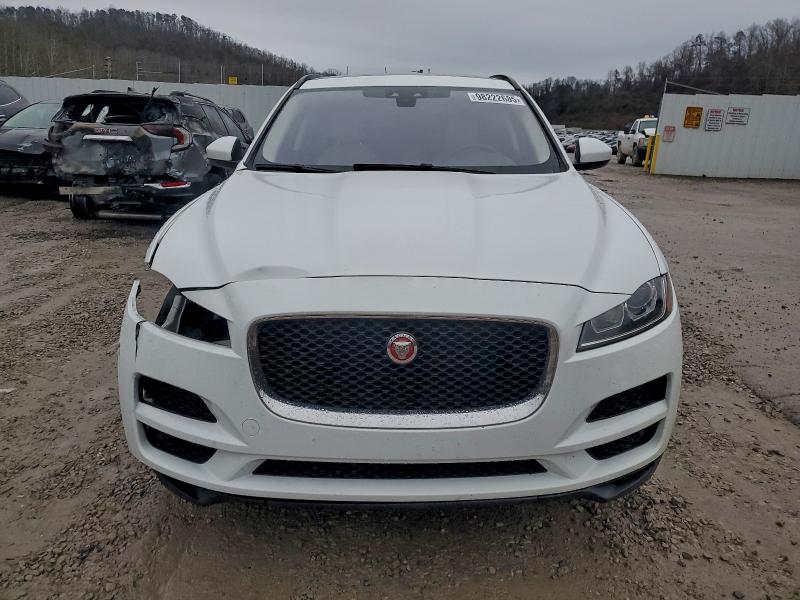 Фото 5 - JAGUAR F-PACE