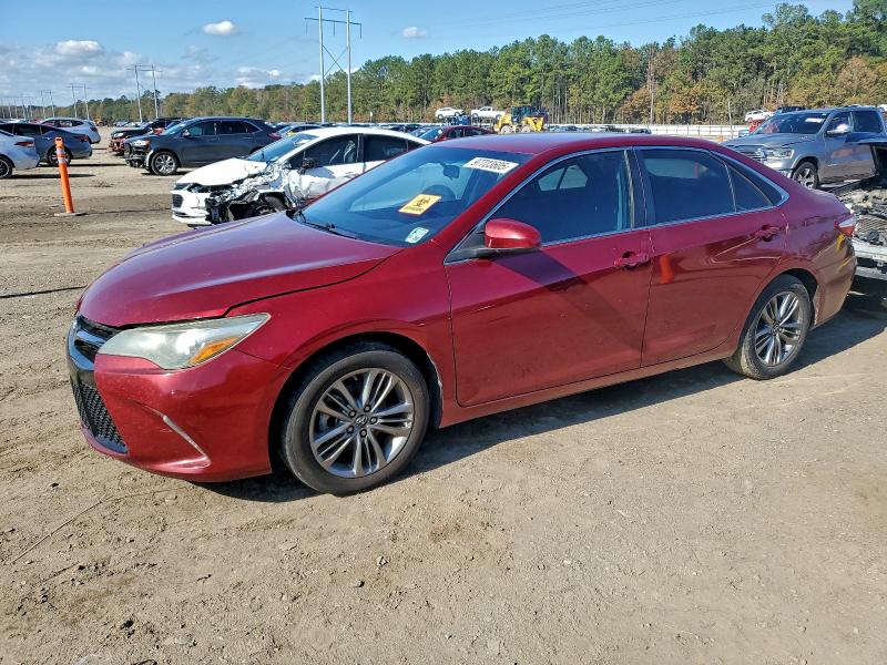Фото 1 - TOYOTA CAMRY