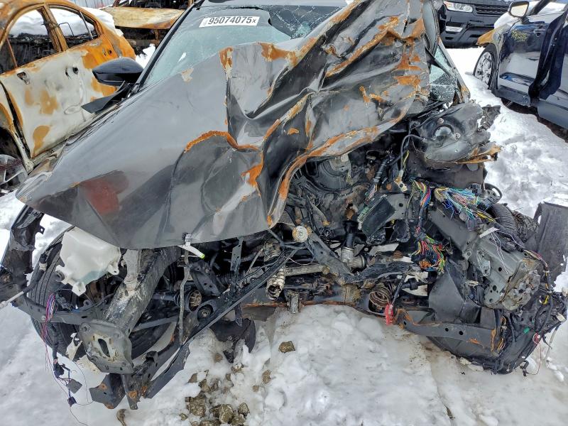 Фото 11 - MAZDA 3