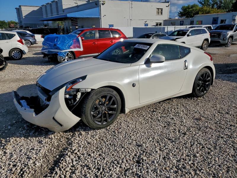 Фото 1 - NISSAN 370Z