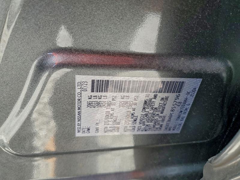 Фото 13 - NISSAN ROGUE