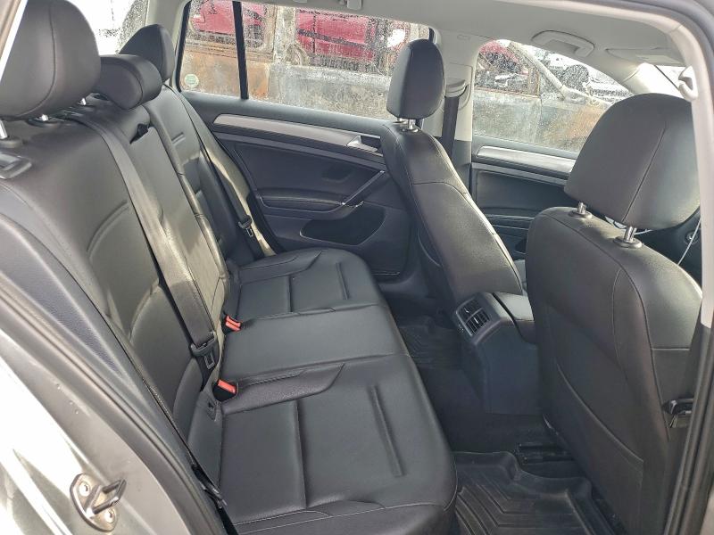 Фото 10 - VOLKSWAGEN GOLF