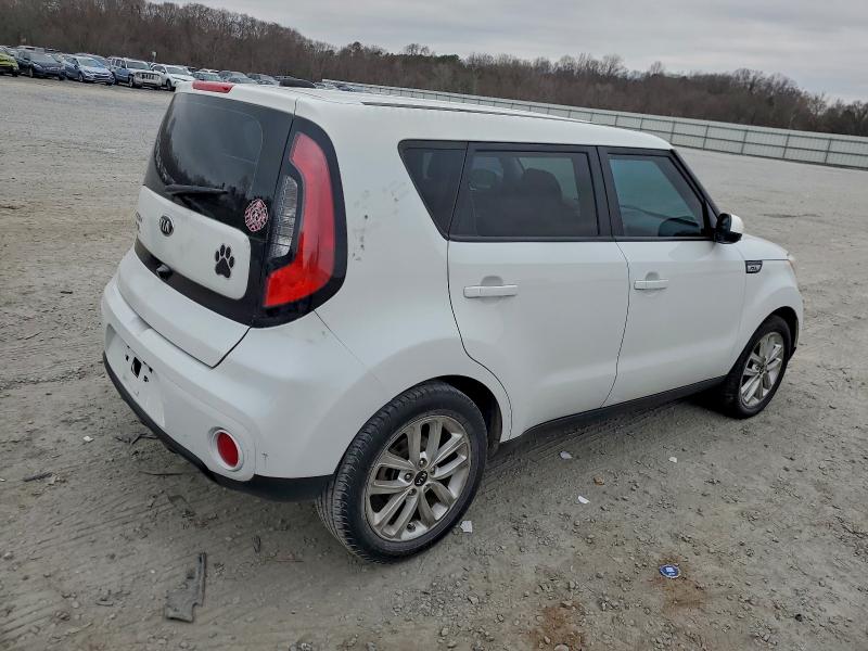 Фото 3 - KIA SOUL