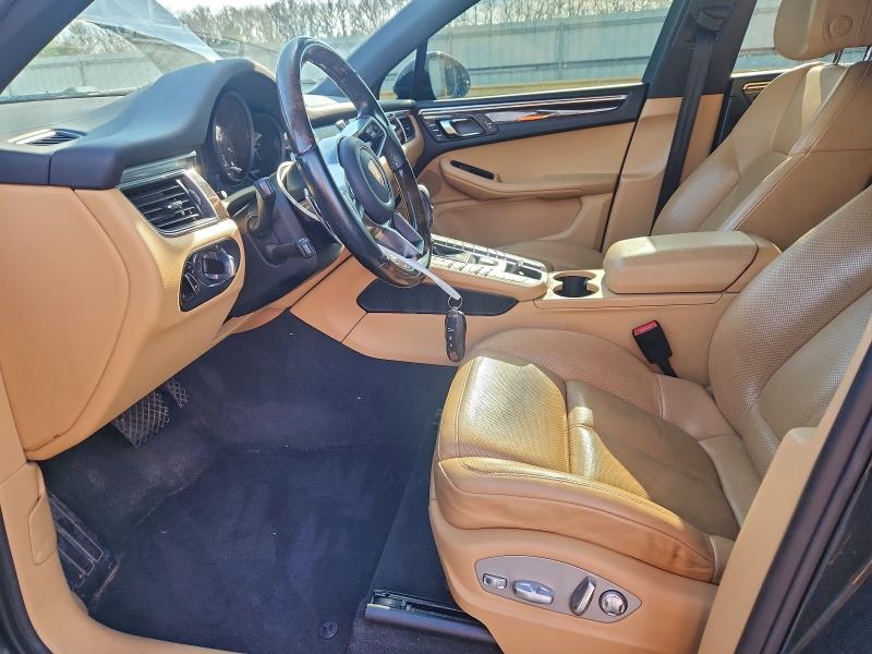 Фото 7 - PORSCHE MACAN