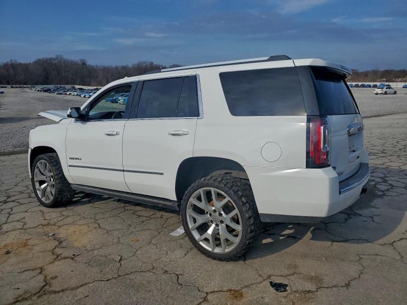 Фото 2 - GMC YUKON