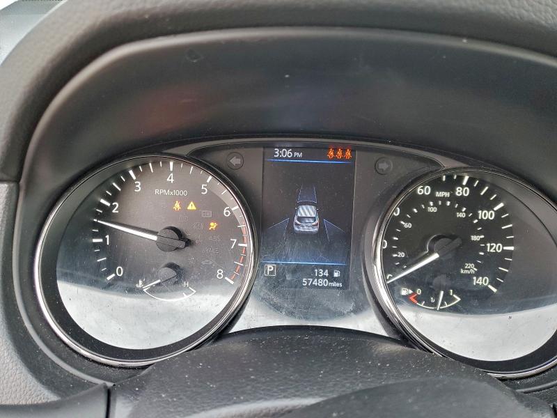 Фото 9 - NISSAN ROGUE