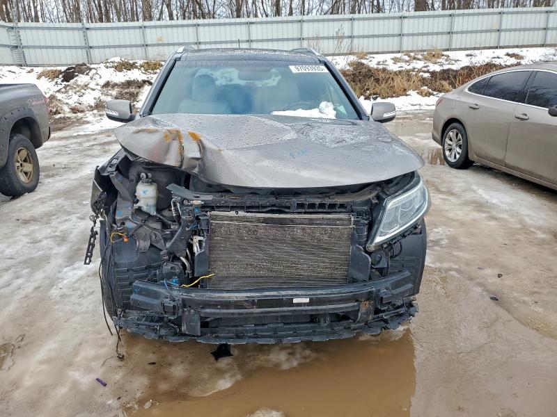 Фото 5 - KIA SORENTO