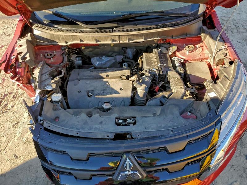 Фото 12 - MITSUBISHI OUTLANDER