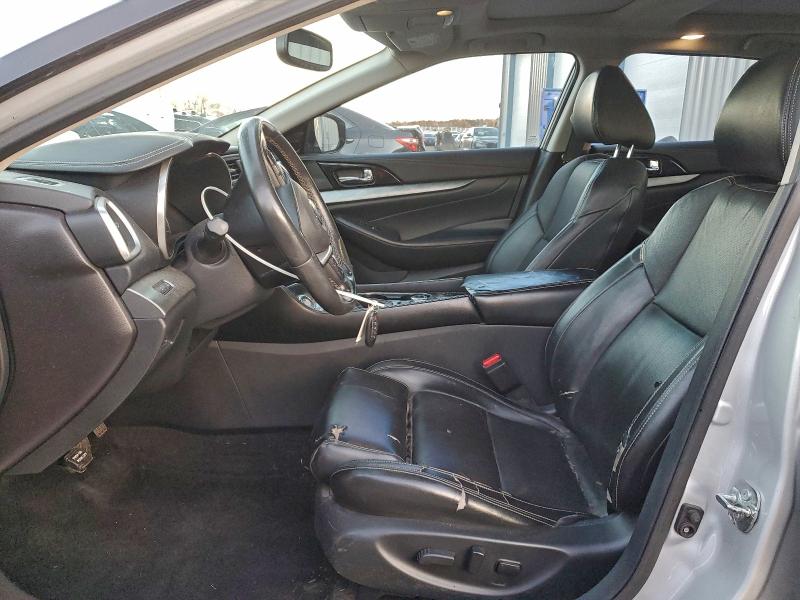 Фото 7 - NISSAN MAXIMA