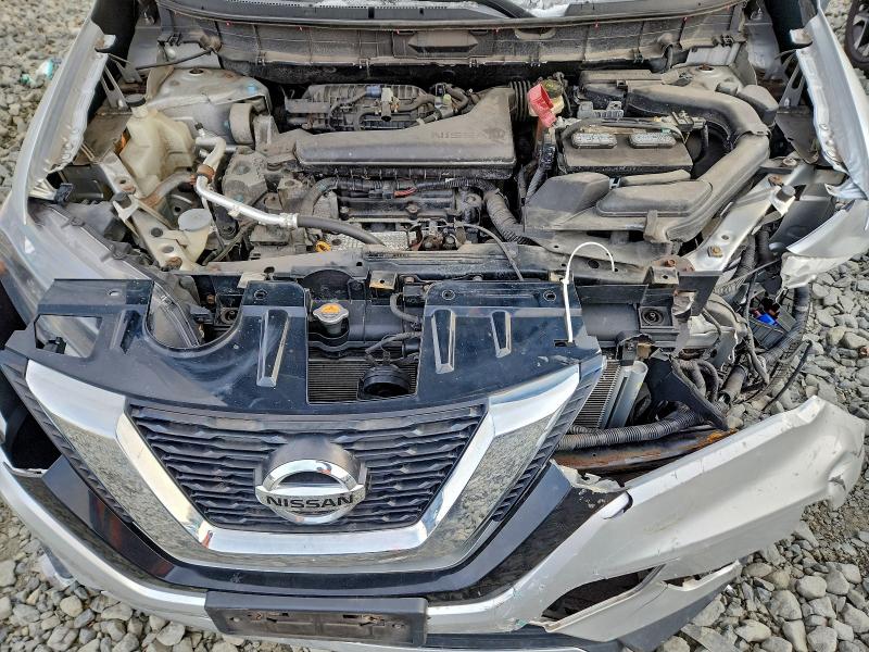 Фото 12 - NISSAN ROGUE