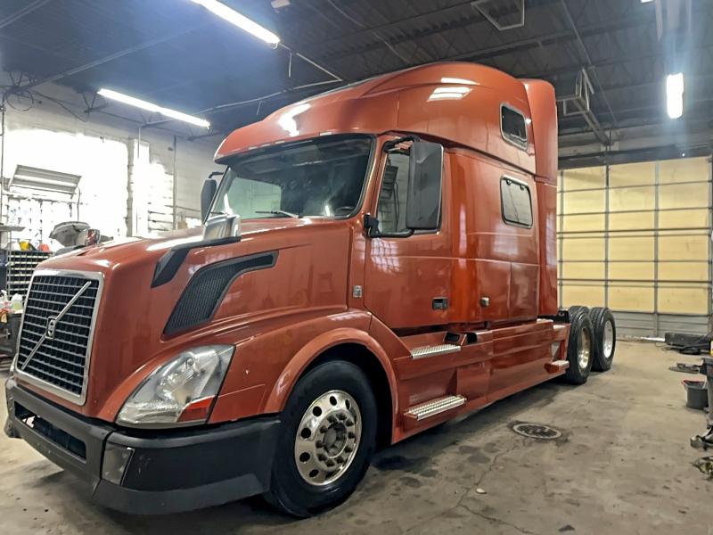 VOLVO VN 2017 VIN 4V4NC9EG7HN966100