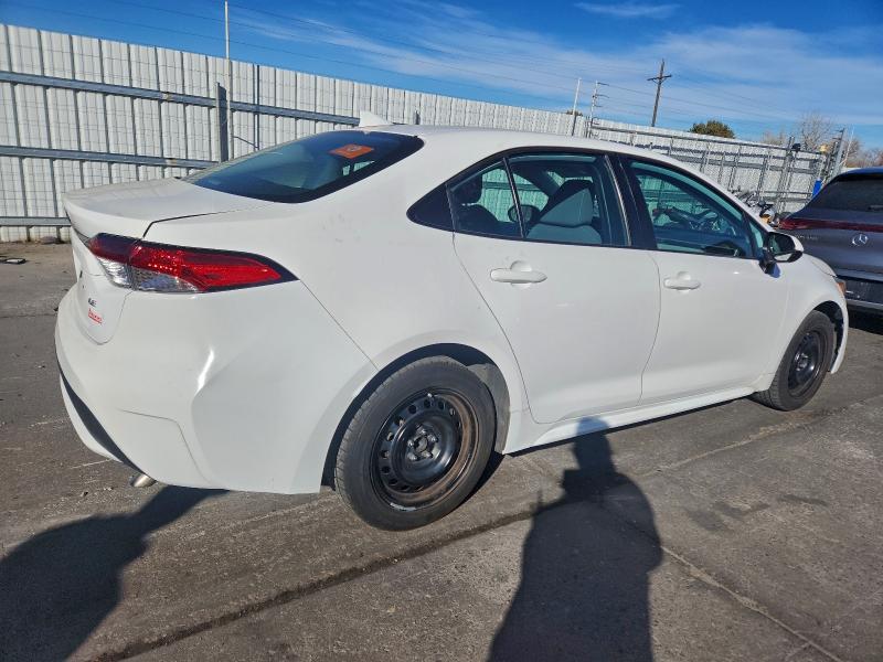 Фото 3 - TOYOTA COROLLA