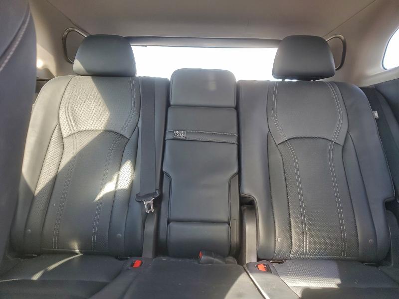 Фото 10 - LEXUS RX350