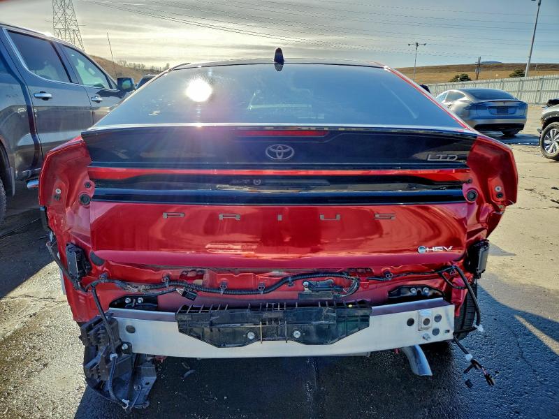 Фото 6 - TOYOTA PRIUS