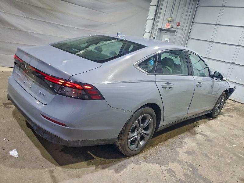 Фото 3 - HONDA ACCORD