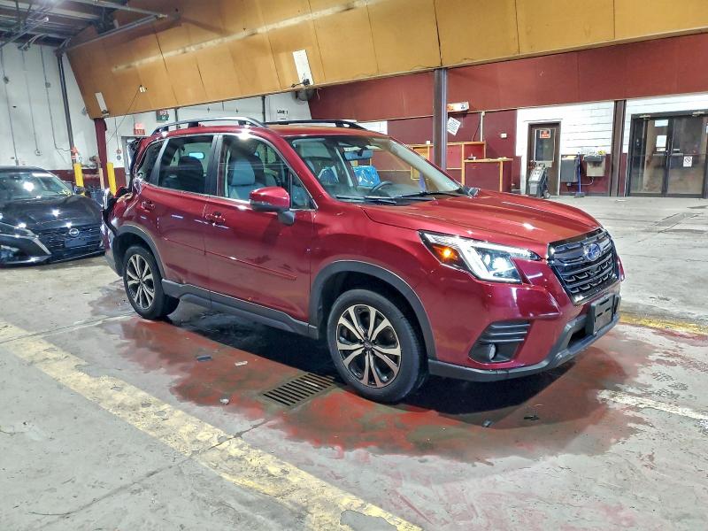 Фото 4 - SUBARU FORESTER