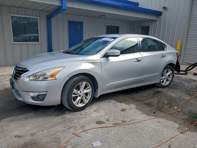 Фото 1 - NISSAN ALTIMA