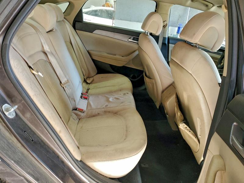 Фото 10 - HYUNDAI SONATA