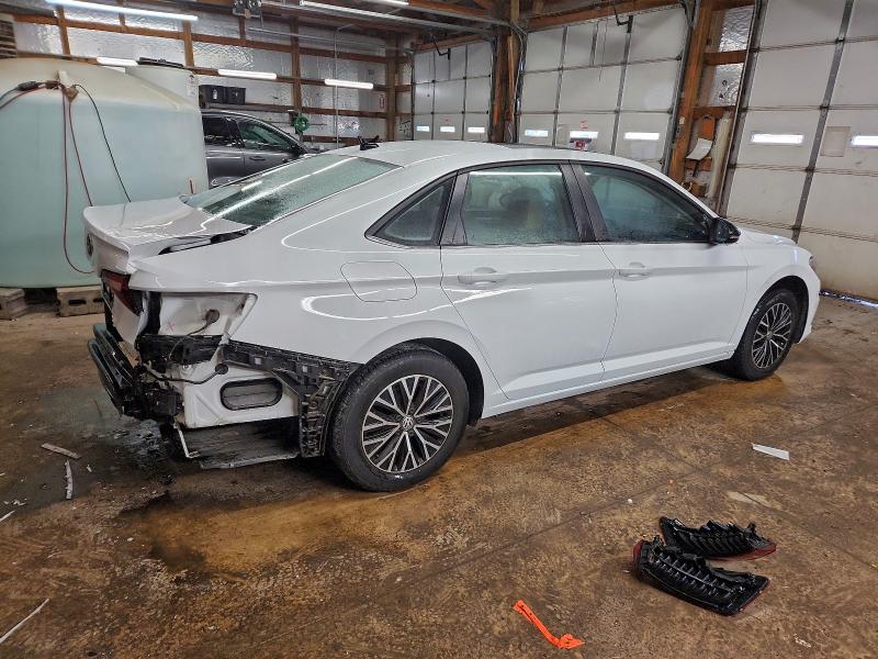 Фото 3 - VOLKSWAGEN JETTA