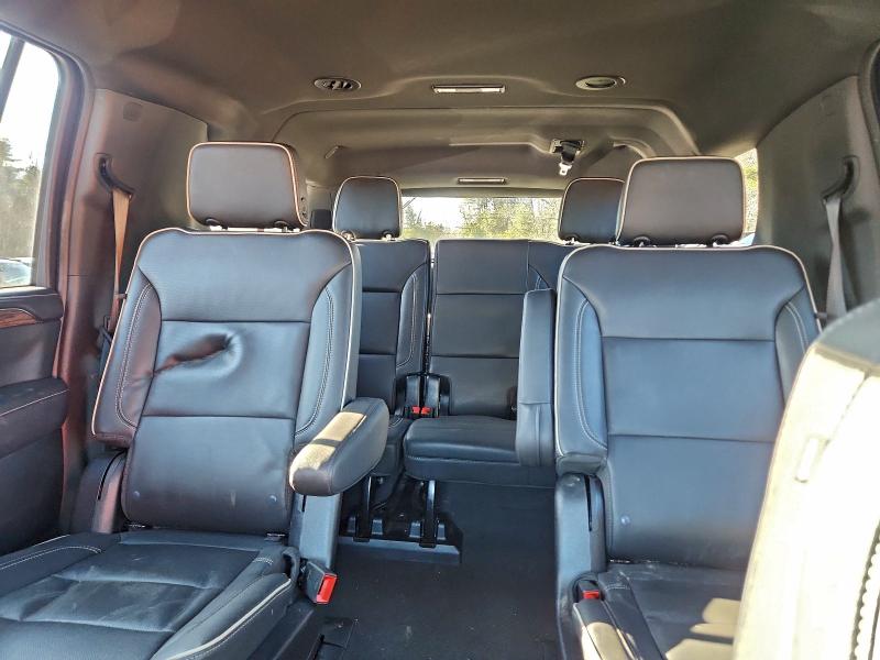 Фото 10 - CHEVROLET SUBURBAN