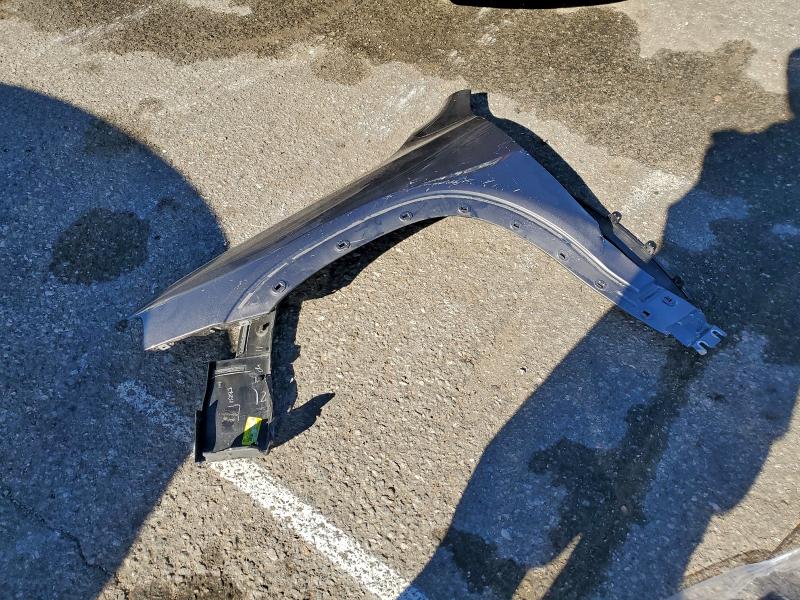 Фото 13 - MERCEDES-BENZ GLB-CLASS