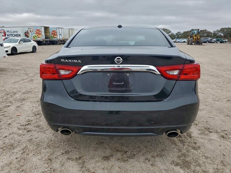 Фото 6 - NISSAN MAXIMA