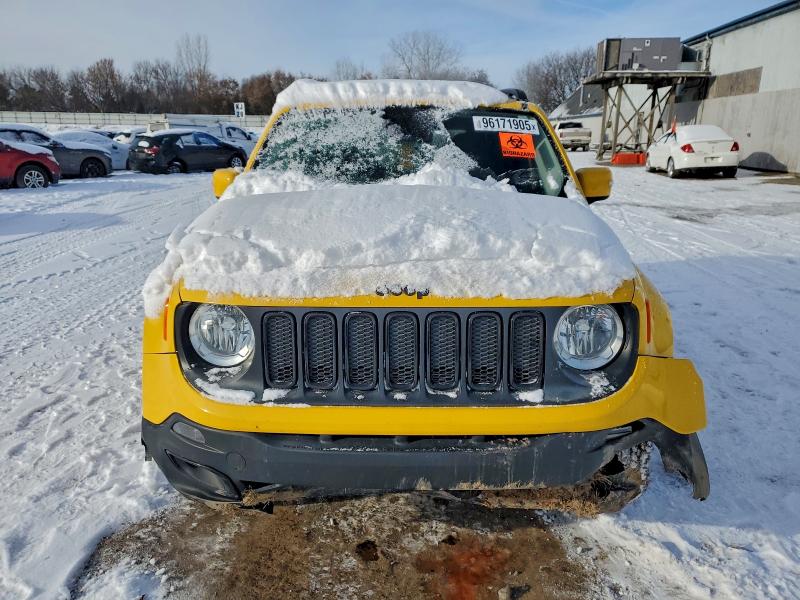 Фото 5 - JEEP RENEGADE