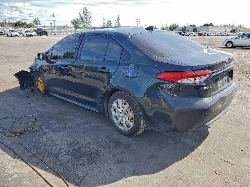 Фото 2 - TOYOTA COROLLA