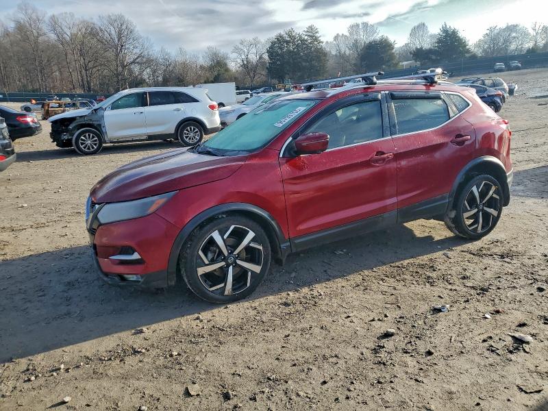 Фото 1 - NISSAN ROGUE