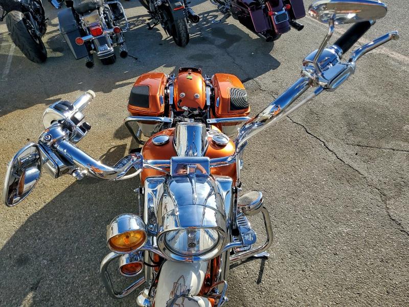 HARLEY-DAVIDSON FL 2013