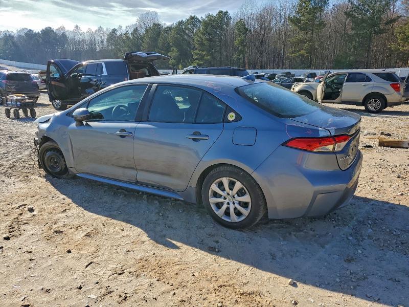 Фото 2 - TOYOTA COROLLA