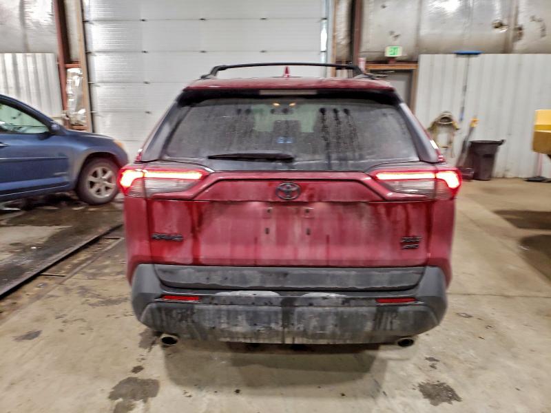 Фото 6 - TOYOTA RAV4